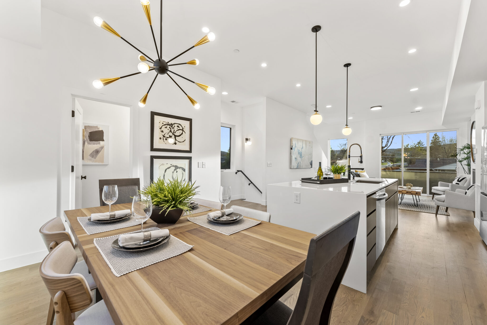 Applewood "Luxury Townhomes" Wild & Mild Homes